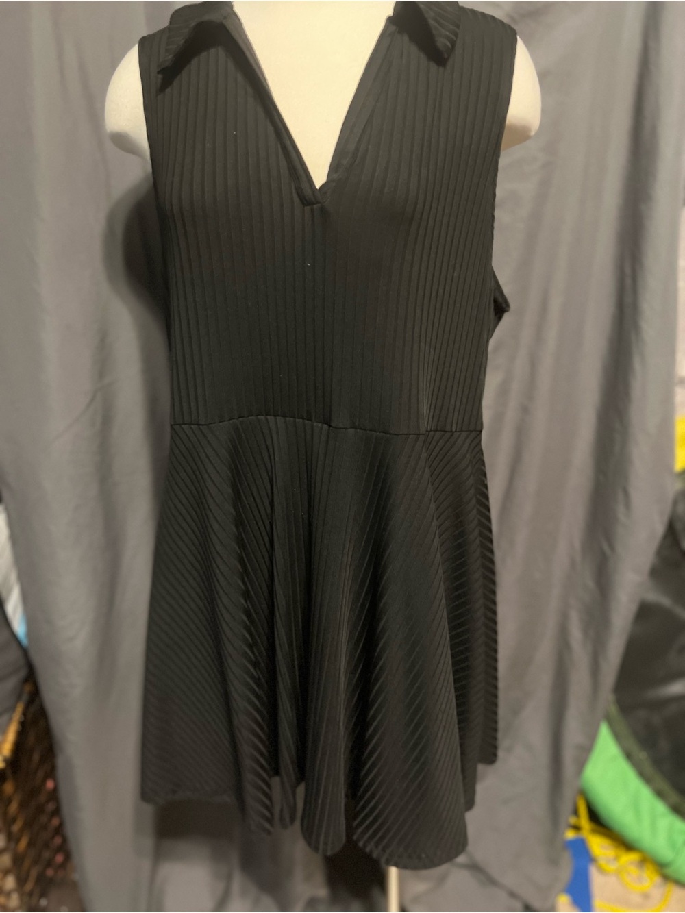 SHEIN Black Ribbed Sleeveless Curve Romper